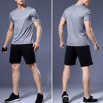 Дышащий 1 комплект Простой футболки с круглым вырезом и светоотражающей полосой, Шорты, Комплект мужской спортивной одежды с круглым вырезом для фитнеса
