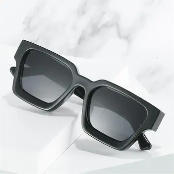 Защита UV400 Толстая Квадратная рамка Панк Женские оттенки Ретро Солнцезащитные очки Женские оттенки солнцезащитных очков
