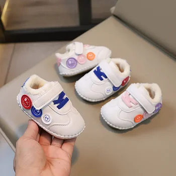 Зимняя детская обувь для прогулок 0-6-12 месяцев, мужская и женская Обувь на мягкой подошве, хлопчатобумажная обувь из мультяшного плюша для годовалых младенцев